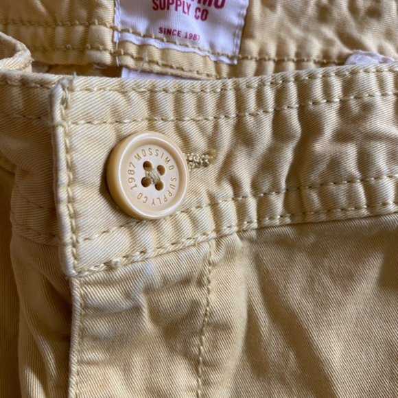 Yellow chinos, like NEW! ☀️the perfect summer pant - Picture 8 of 10